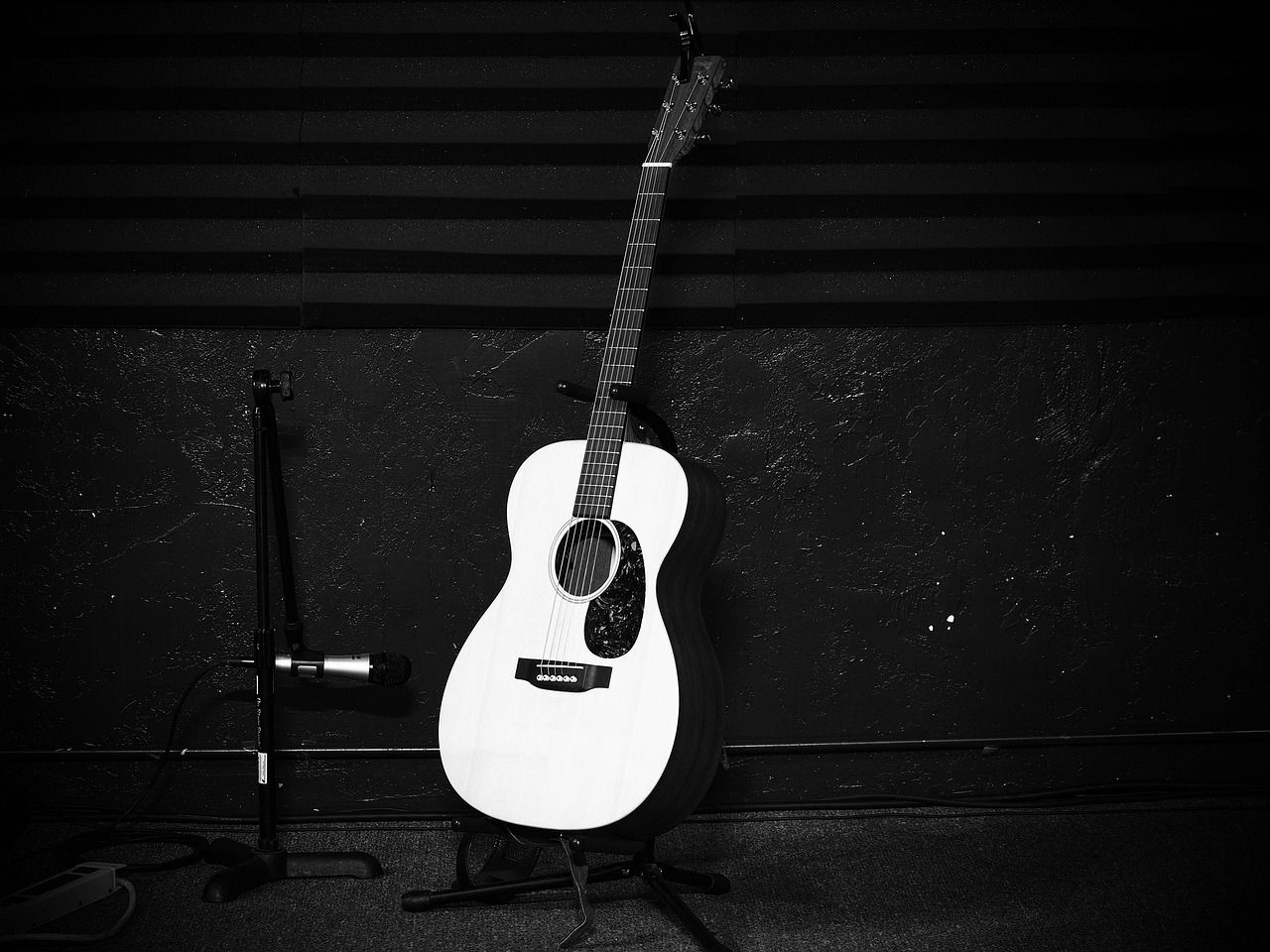 guitar, acoustic, microphone, music, sound, black music, black guitar, black microphone